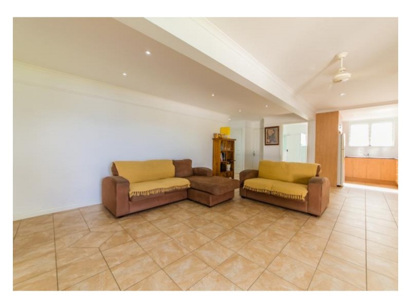 25 Lennox Street, The Range QLD 4700
